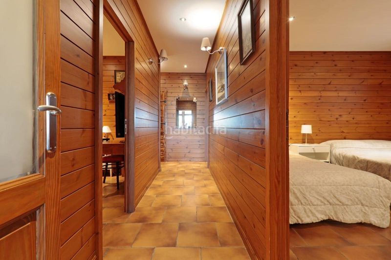 Foto a09e294a-999e-4ae8-af77-75d723bf24eb. Masia amb aparcament piscina a Ampolla (L´)