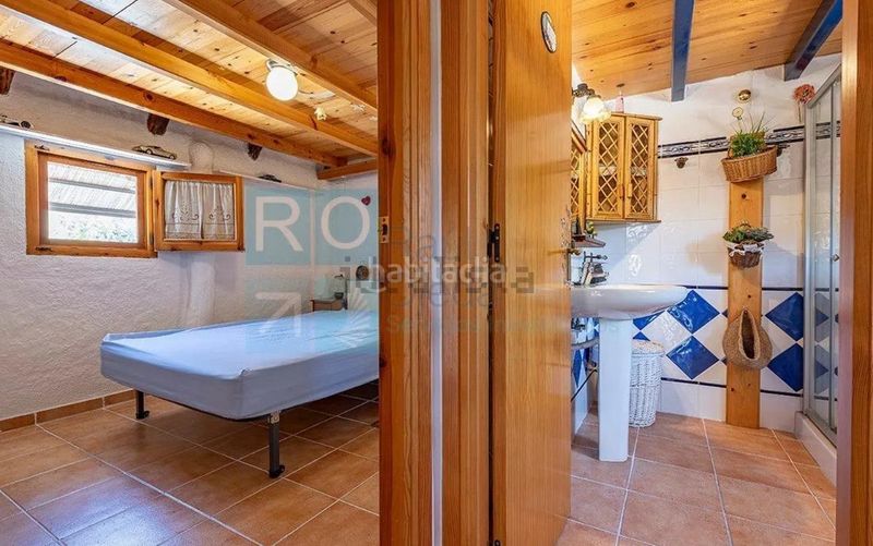 Foto ac266e83-83db-4c2a-9d1e-feb6388fb48a. Masia amb aparcament piscina a Ampolla (L´)