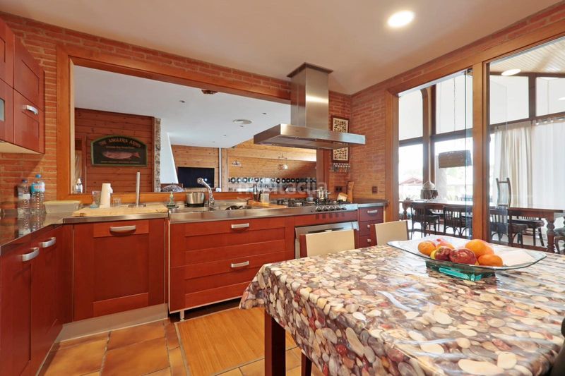 Foto cf8ccbc4-0224-4d2a-98fc-89fb3538690e. Masia amb aparcament piscina a Ampolla (L´)