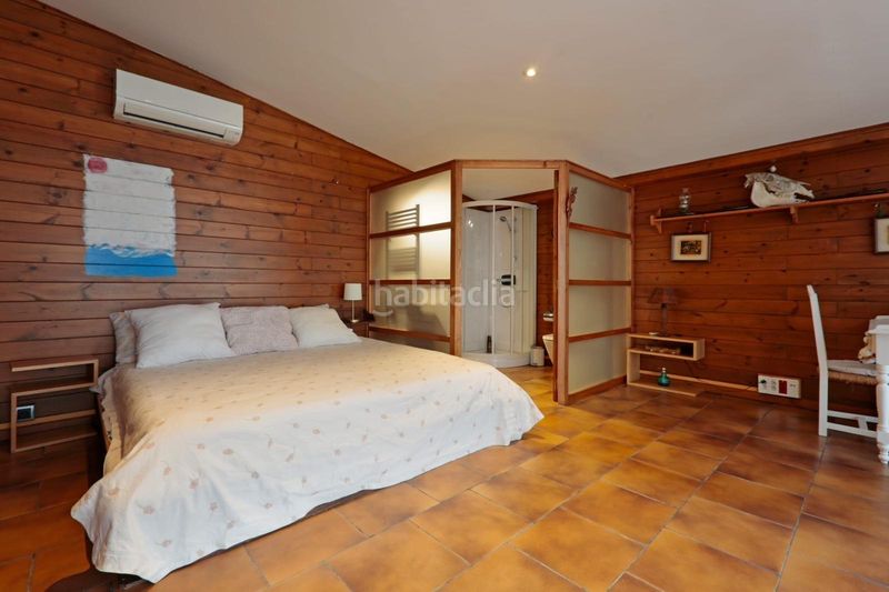 Foto fc0e075e-df67-4ed2-a46e-3b616d0cb583. Masia amb aparcament piscina a Ampolla (L´)