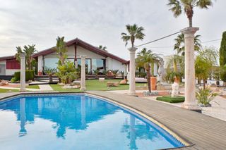 Chalet in Mar i Camp - Platja dels Capellans. Villa de lujo