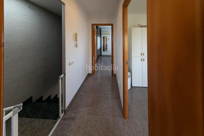 Foto 2eded499-29bf-435e-9b7f-fddb69808230. Casa amb aparcament a Deltebre