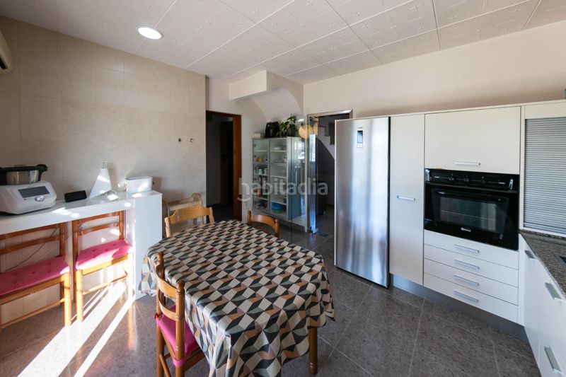 Foto 84453d3e-398c-486f-b6e2-4ebb8547738f. Casa amb aparcament a Deltebre