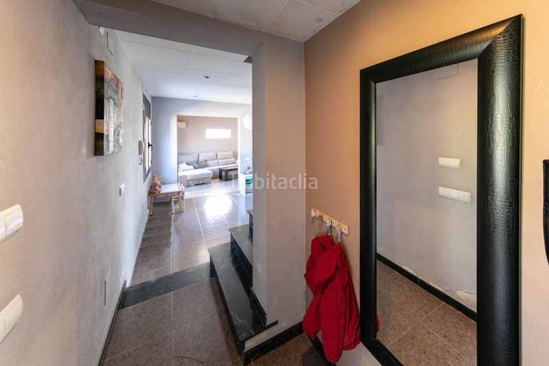 Foto d08acc12-a93e-46d2-ad80-7bfb92911ae5. Casa amb aparcament a Deltebre