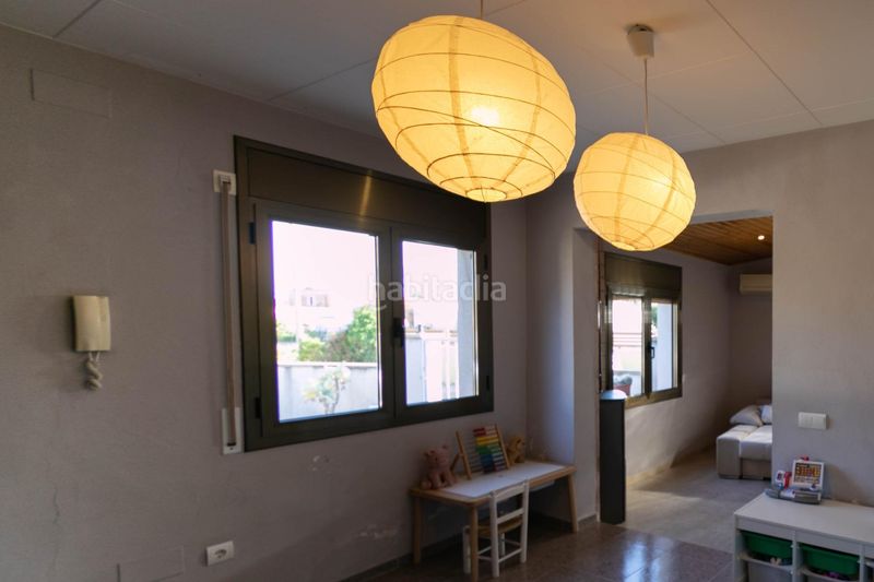 Foto daf41427-e986-4f59-a96f-91ee63269765. Casa amb aparcament a Deltebre