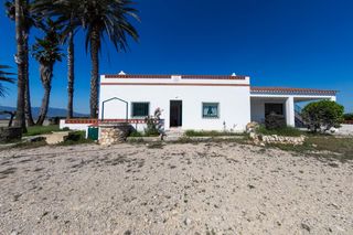 Casa a Eucaliptus - Poble Nou del Delta. Finca r�stica cam� de la casota, amposta
