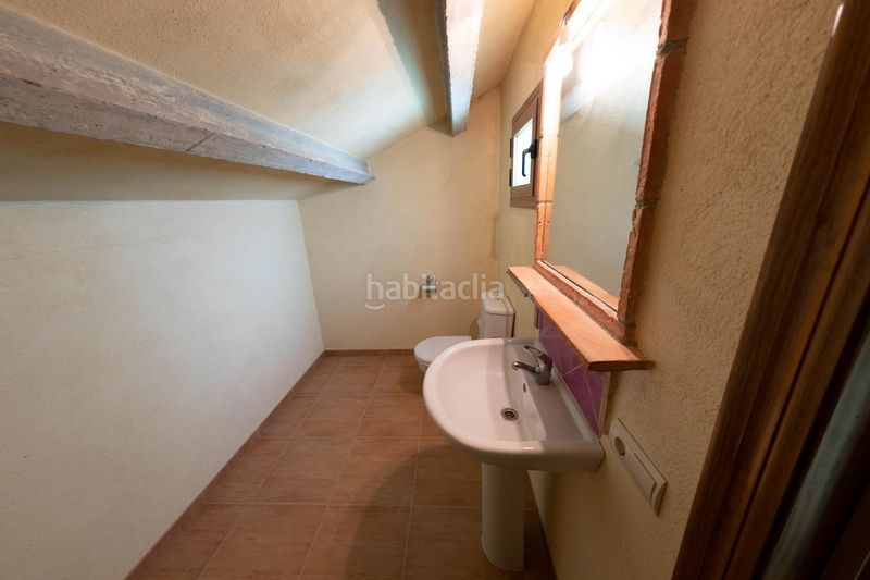 Foto 4baa7b0f-8bfc-4e91-91d4-b0816aeb7ce2. Casa amb calefacció aparcament a Deltebre