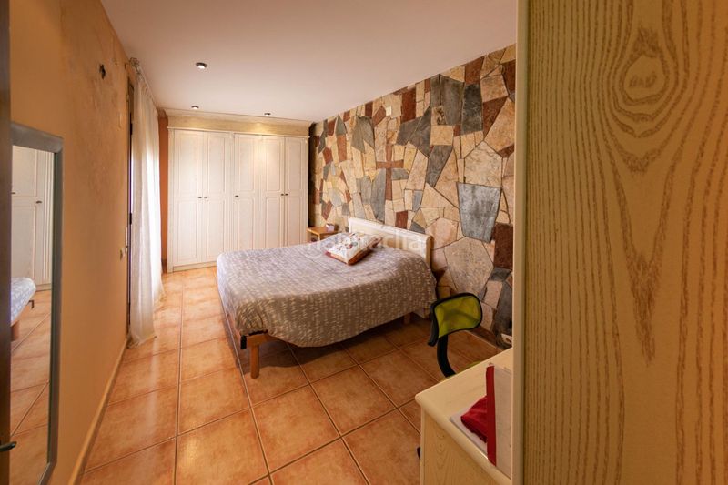 Foto b8d11919-5246-4516-b9fa-7db0352ccec6. Casa amb calefacció aparcament a Deltebre