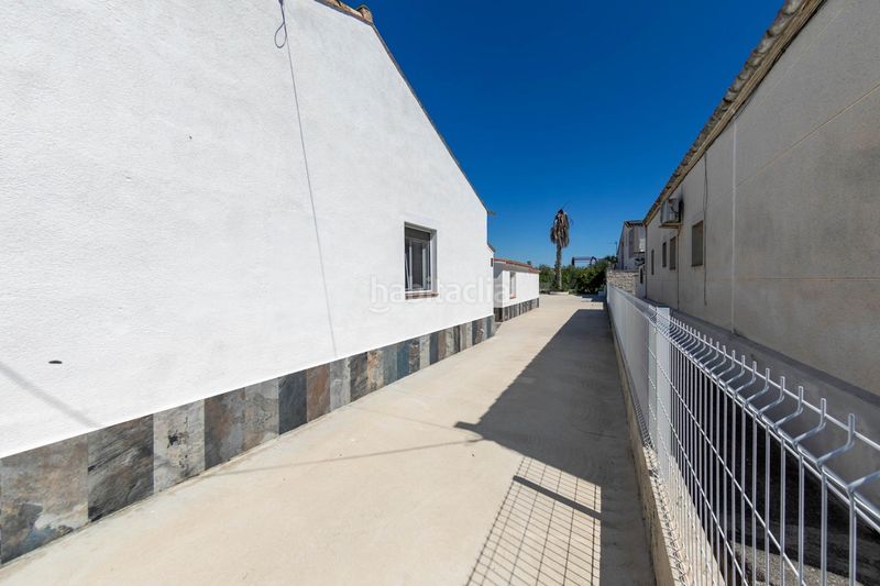 Foto 239fb088-0b02-4b7c-930b-93b0a289a875. Casa amb aparcament a Deltebre