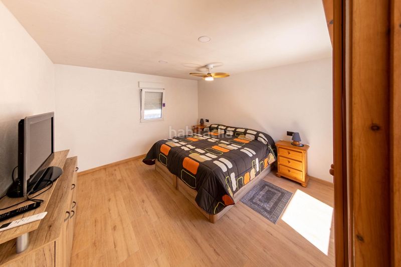 Foto 5058837d-5556-4c61-ae02-c859775bed4e. Casa amb aparcament a Deltebre