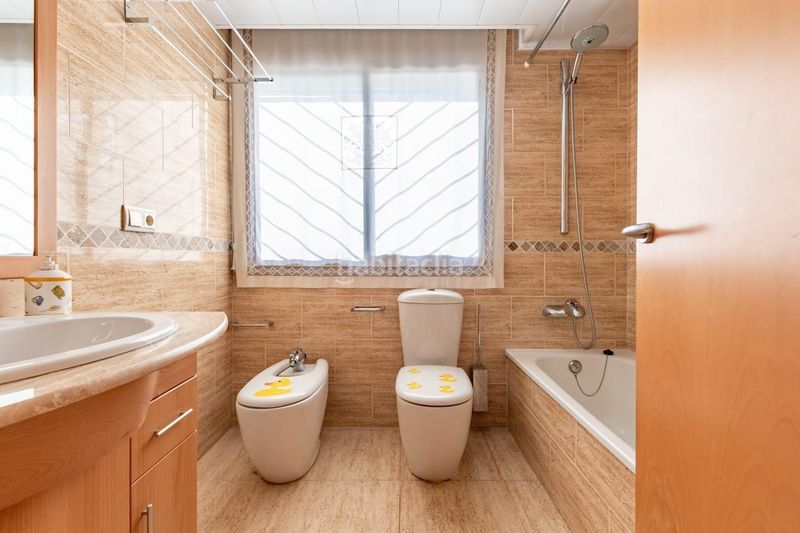 Foto b3f8c0cc-8444-4cbf-8718-a2dd7780855b. Casa amb aparcament piscina a Ampolla (L´)