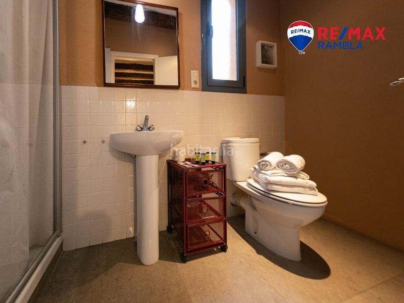 Foto 396e4b21-23a7-4fbd-8670-9a5d5b3f961e. Edifici a Vilaverd