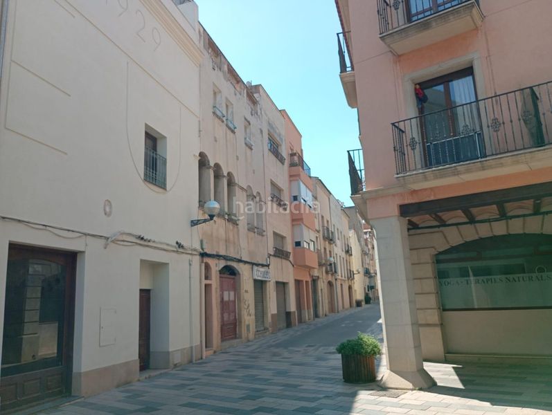 Foto 8760d9a6-c7c6-46b9-a3d8-227f3cf183dd. Edificio in Vila-seca poble Vila-seca
