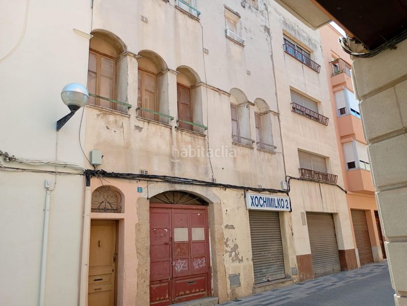 Foto dddbe9c6-684a-4760-a2f8-767388bde5f4. Edificio in Vila-seca poble Vila-seca