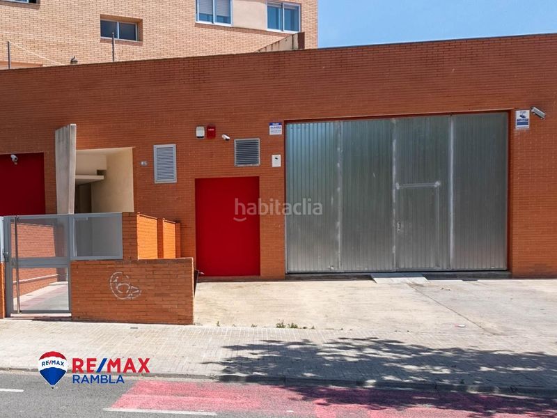 Foto 26bd9639-a612-491e-881f-f9f2402e3e36. Àtic amb calefacció aparcament piscina a Mestral Reus