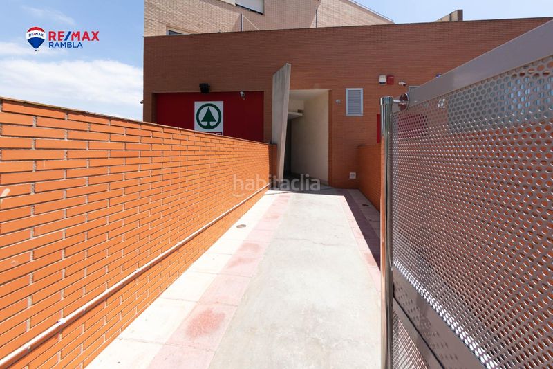 Foto 9785de01-6af1-48e3-8f81-c1c43da0abca. Àtic amb calefacció aparcament piscina a Mestral Reus