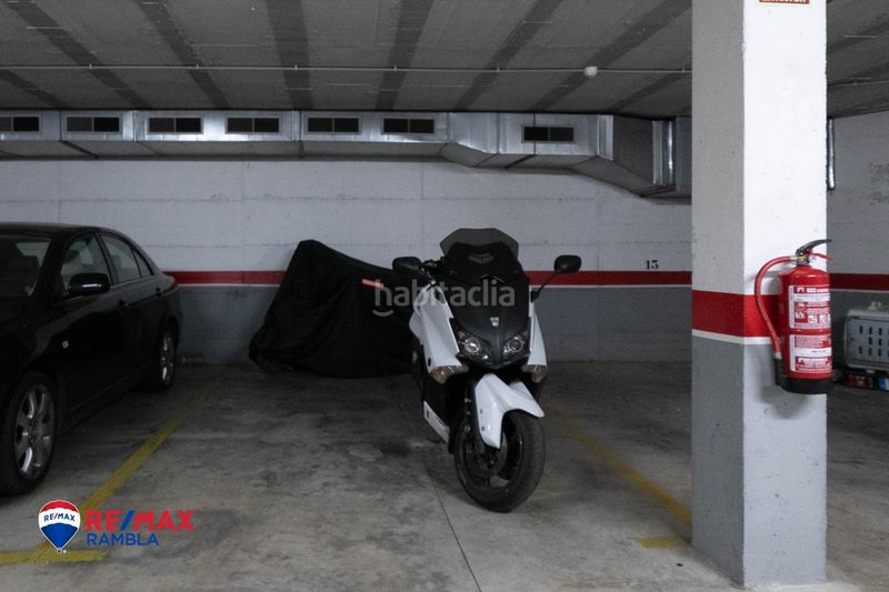 Foto a4c9631e-54c3-4edf-bcbe-2aaf9407ac48. Àtic amb calefacció aparcament piscina a Mestral Reus