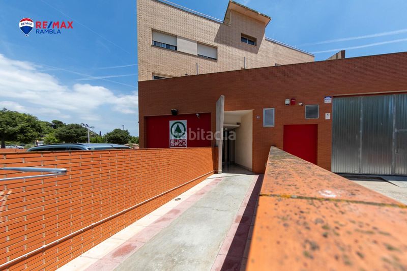 Foto edb24d60-2728-4068-a6e0-02a335ab4b37. Àtic amb calefacció aparcament piscina a Mestral Reus
