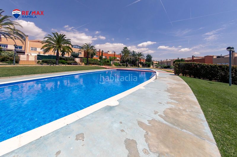 Foto f59be81a-2559-4420-8726-cea354e5ea64. Àtic amb calefacció aparcament piscina a Mestral Reus
