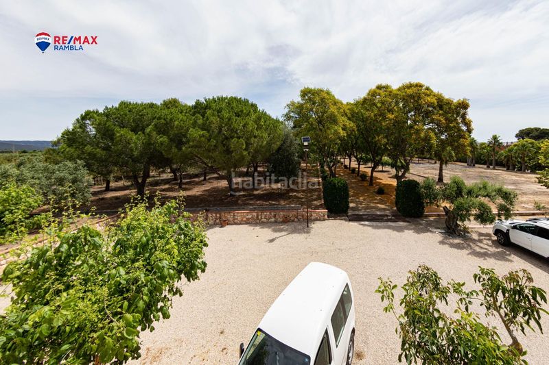 Foto b18e0c9b-80e5-4280-8082-60d964c88858. Xalet amb aparcament a Valls