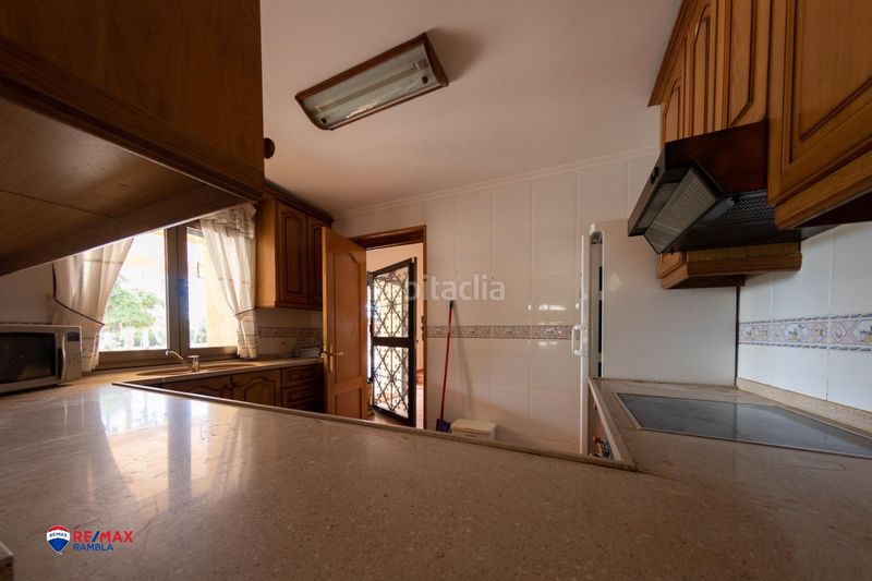 Foto de300c00-5c0a-4be0-bc22-d95141bc7512. Xalet amb aparcament a Valls