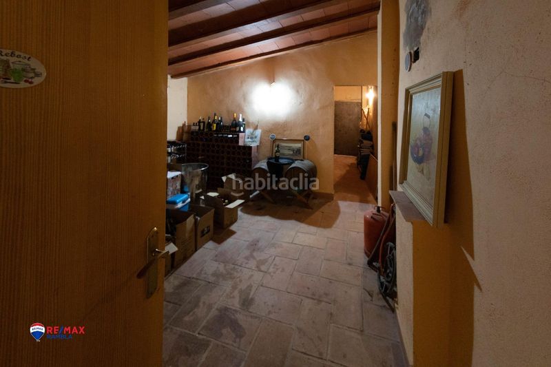 Foto a6327438-ec2d-4cce-8451-dc22c950f126. Masia amb aparcament a Montbrió del Camp
