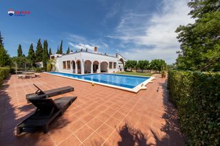 Country house in Montbri� del Camp. Chalet independiente en montbri� del camp, baix camp, tarragona