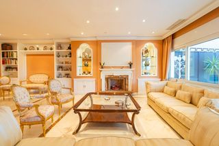 Xalet a Pedralbes. Chalet adosado en pedralbes, barcelona