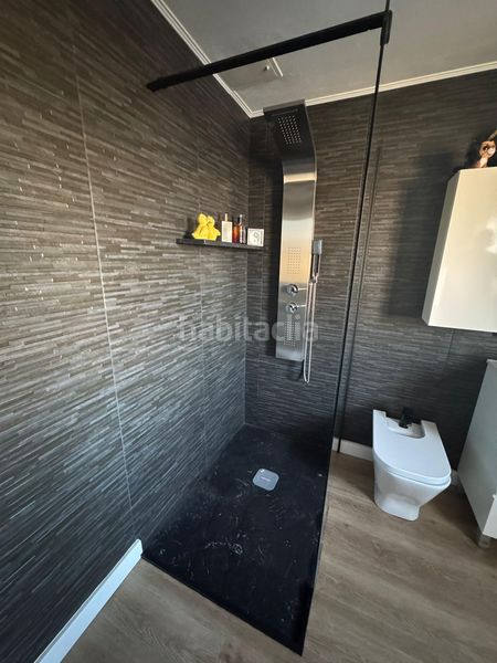 Foto da85d305-7e8e-4bee-9370-895f4883ce75. Casa adossada amb calefacció aparcament piscina a Vendrell (El)