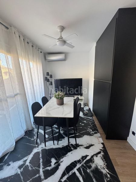 Foto f27b44eb-af50-41ce-8f0d-84972ec36ae0. Casa adossada amb calefacció aparcament piscina a Vendrell (El)