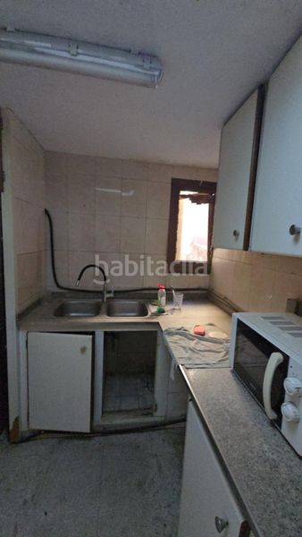 Foto 8ea9f9dd-103e-4545-b850-1fd2afbe8cd1. Casa amb aparcament a Riudoms