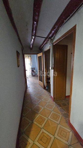 Foto e2eae490-d050-4731-bf62-9250d6df931f. Casa amb aparcament a Riudoms