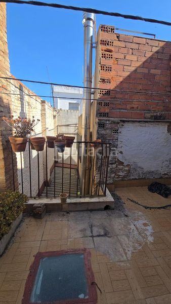 Foto fc59f271-dedf-4865-bc0f-a6a2d877425d. Casa amb aparcament a Riudoms
