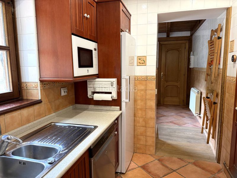 Foto 17e1d58c-9497-4e0e-b699-e58aa3e183ea. Casa amb calefacció aparcament a Zigoitia