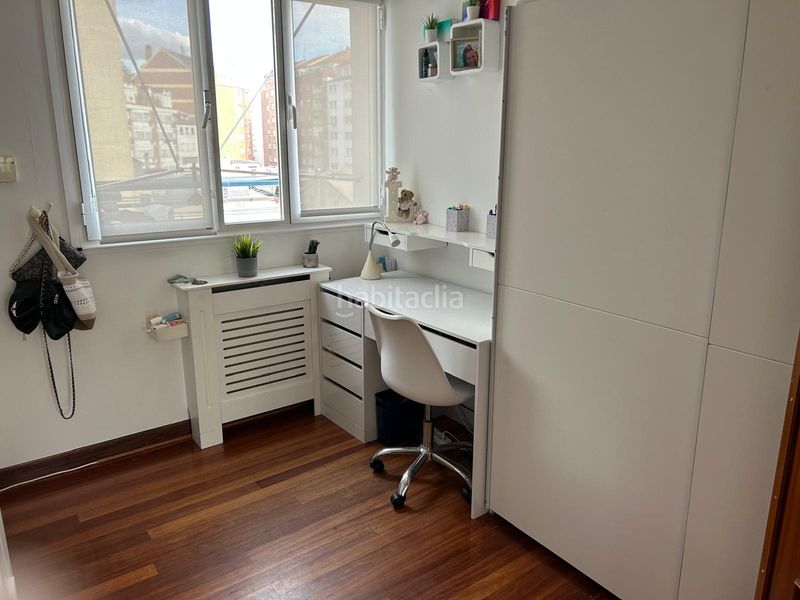 Foto 6cbbd926-3e6b-4707-9126-a440dd723d6b. Flat with heating in Ensanche Vitoria - Gasteiz