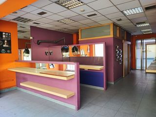 Local Comercial  Arana kalea. Oportunidad única en calle arana local ideal para tu negocio