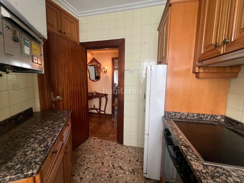 Foto f23f2a88-2a11-4aba-b800-599478bcded6. Pis amb calefacció aparcament a Lovaina Vitoria - Gasteiz