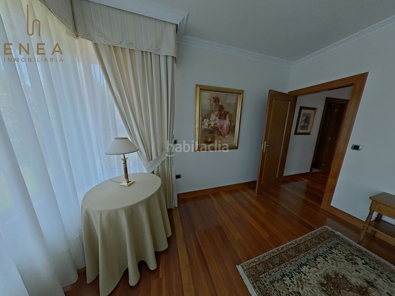 Foto 1f6d826d-4f08-497d-b2a0-ae455e914a0f. Casa amb calefacció aparcament a Mendizorrotza - Armentia Vitoria - Gasteiz