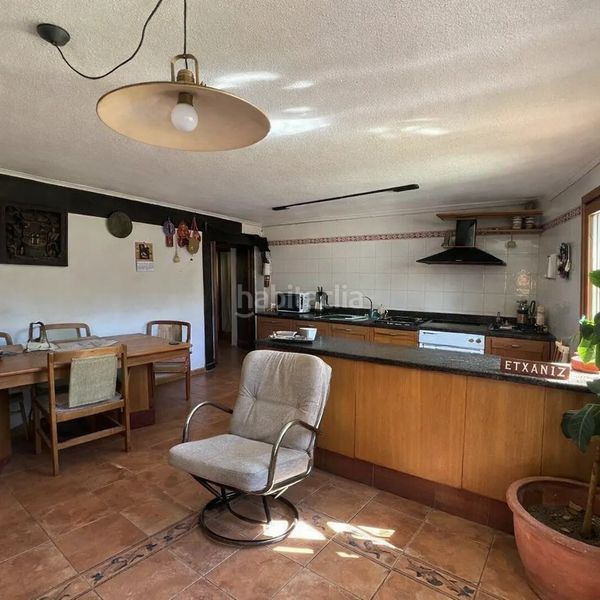 Foto 4153e4d3-27e9-4cbc-a195-c07b45f4ef51. Casa amb calefacció aparcament a Añana