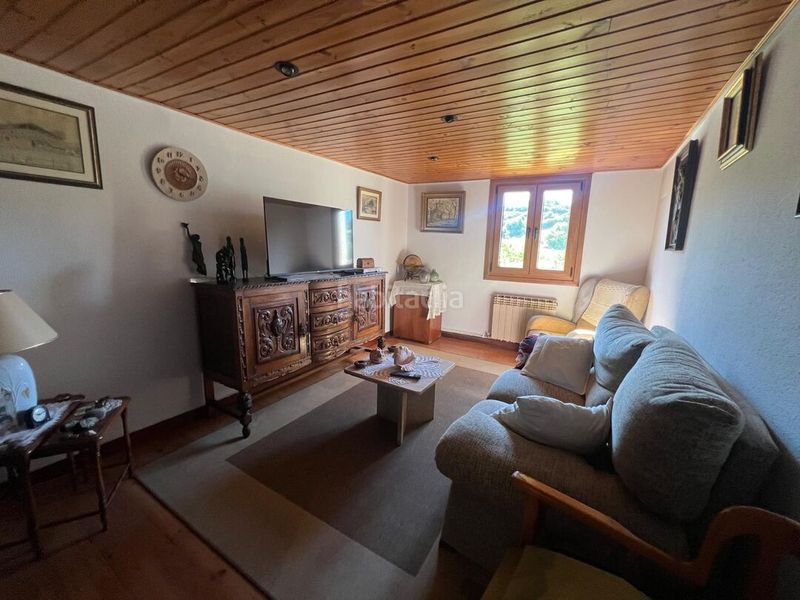 Foto d75945d7-b8be-4b30-a896-72e43236e8cf. Casa amb calefacció aparcament a Añana