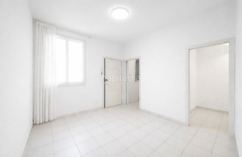 Piso oportunidad de inversión a 300 metros de tirso de molina en Madrid - Imagen 4