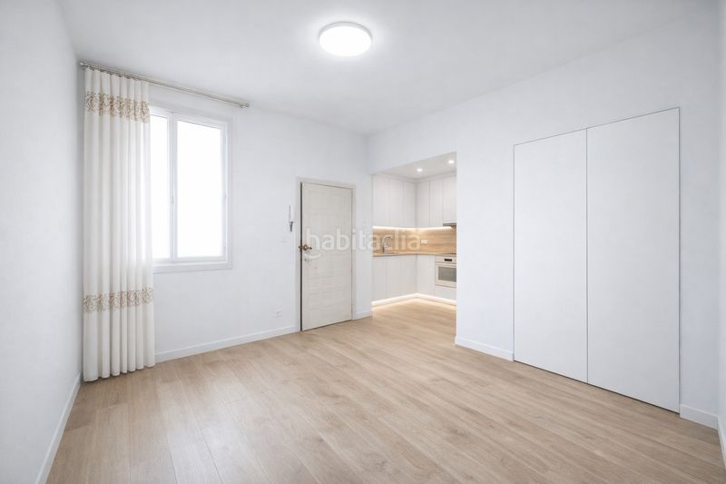 Piso oportunidad de inversión a 300 metros de tirso de molina en Madrid - Imagen 3