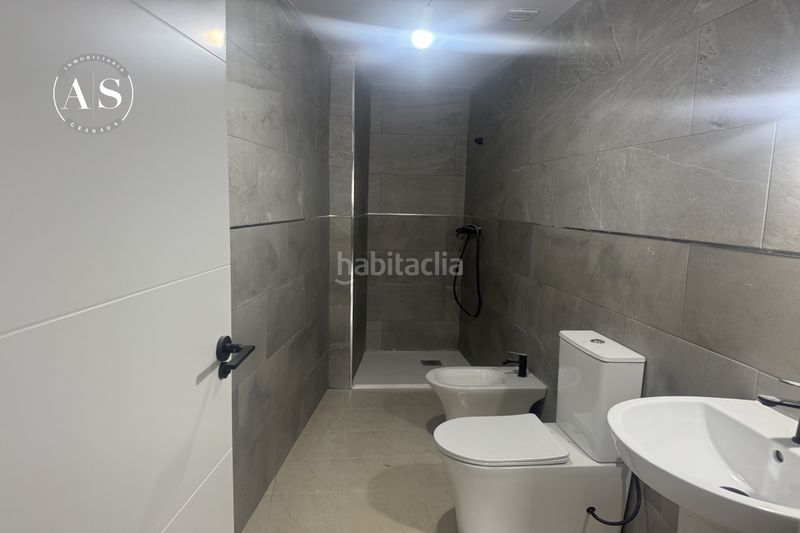 Foto e4b99d2a-8969-4c03-9ae2-e33ef42db00e. Pis amb calefacció piscina a Cenes de la Vega