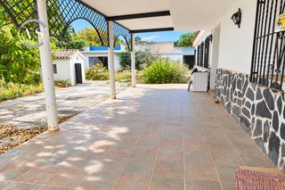 House in Moraleda de Zafayona. Finca en moraleda zafayona