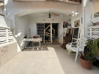 Semi detached house in Bardaji-El Molí de Baix. Casa adosada de 3 habitaciones con solárium y parking — a 2 minu
