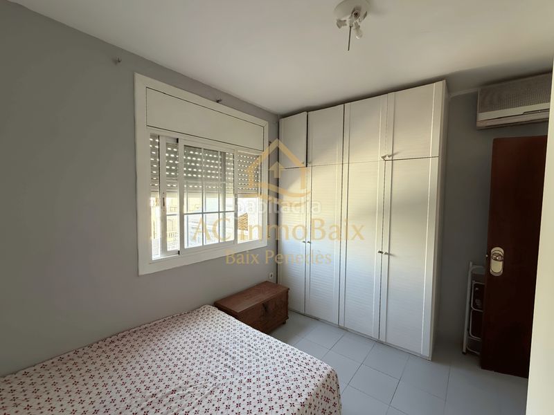 Foto d8bd2eb4-c1a4-4801-afa2-9b3aad707ced. Casa adossada amb xemeneia aparcament a Bardaji-El Molí de Baix Cubelles