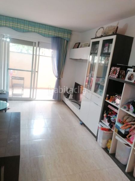 Foto c20eb47a-84a6-4ae7-86ac-e0554a83f85f. Pis amb calefacció aparcament a Calafell platja Calafell
