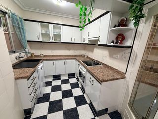 Etagenwohnung in Centre-Zona Alta