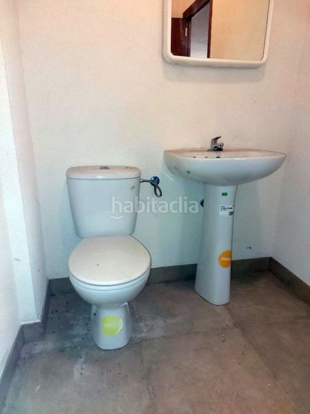 Foto 506c52a4-0d01-4bad-82c4-1c7bd36bfaf7. Local comercial a Zona Nord Alcoi