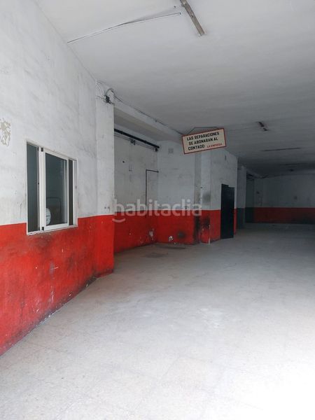 Foto f00d6d5c-6759-475e-b0f5-8fc216cbff50. Local comercial a Zona Nord Alcoi